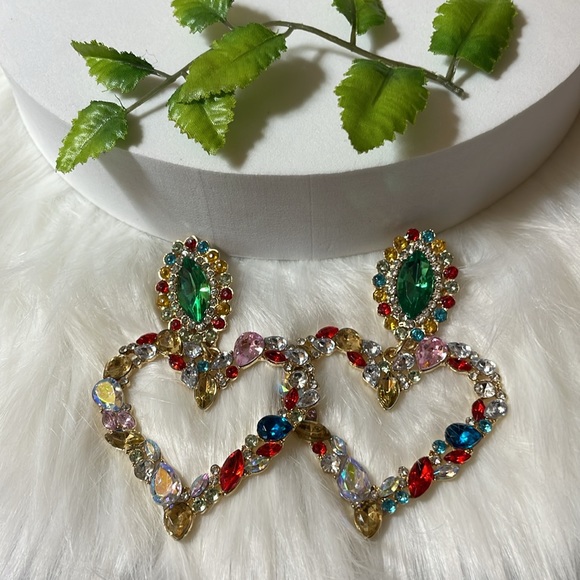 Sold//Nasty Gal Crystal Heart Earrings - Picture 11 of 11